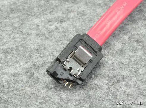 臺式機(jī)機(jī)箱漏電是怎么回事（電腦機(jī)箱漏電的解決方法）(6)