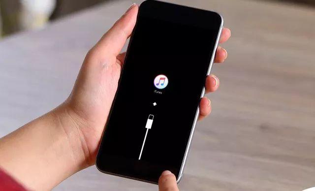 iPhone怎么進入duf模式（歷代iPhone進入DFU模式與退出方法）(1)