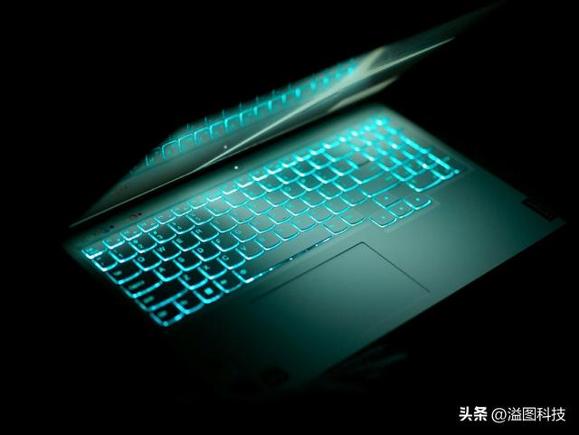 聯(lián)想拯救者y9000p配置參數(shù)詳細（拯救者y9000p  冰魄白測評）(5)