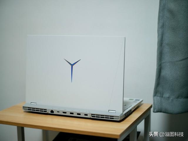 聯(lián)想拯救者y9000p配置參數(shù)詳細（拯救者y9000p  冰魄白測評）(9)