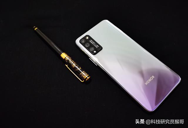 榮耀30青春版參數(shù)配置（1699元的榮耀30青春版實(shí)力有多強(qiáng)）(4)