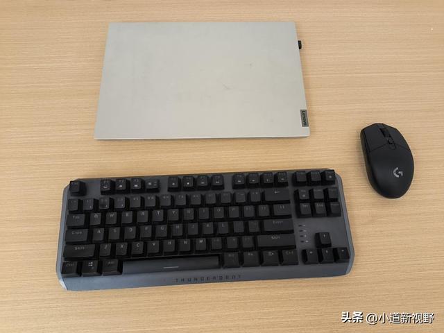 平板電腦和筆記本電腦哪個(gè)好（大學(xué)生適合筆記本電腦還是平板）(5)
