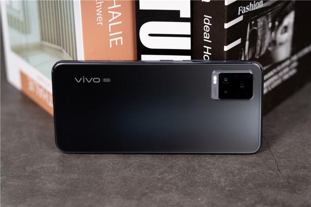 vivos7參數(shù)配置（vivo手機(jī)s7值得買嗎）(36)