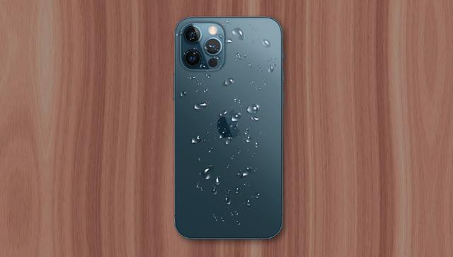 蘋(píng)果手機(jī)進(jìn)水怎樣處理方法（緊急處理iphone手機(jī)進(jìn)水的方法）(1)