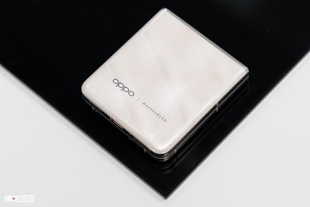 oppofindn折疊手機(jī)怎么樣（oppo  find  n2 flip值得購買嗎）(4)