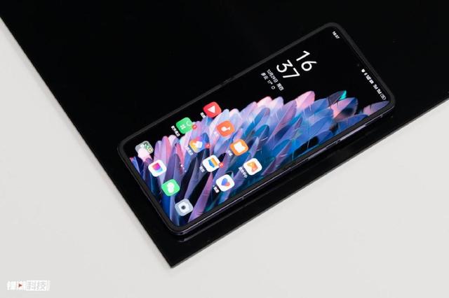oppofindn折疊手機(jī)怎么樣（oppo  find  n2 flip值得購買嗎）(7)