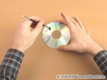 光盤讀不出來怎么修復(fù)（修復(fù)劃傷光盤的8種有效小方法）(1)