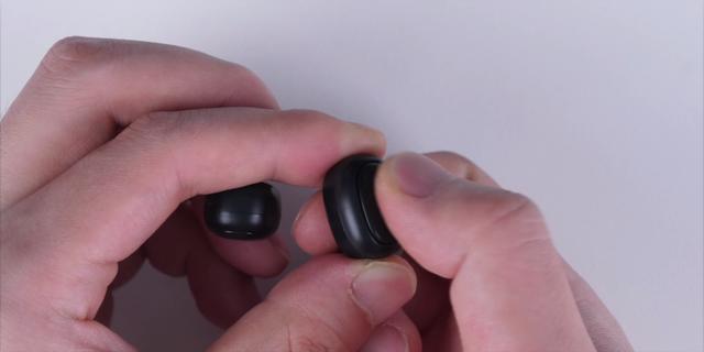 藍(lán)牙耳機(jī)哪個(gè)好（十款熱門(mén)百元無(wú)線(xiàn)耳機(jī)對(duì)比測(cè)評(píng)）(13)