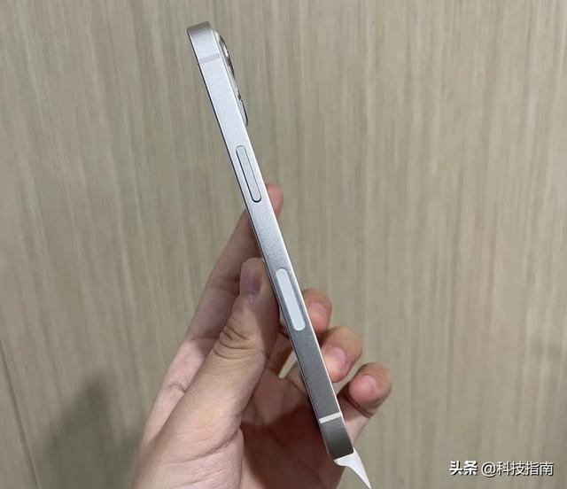 iphone國行和美版區(qū)別是什么（iphone  13國行的好還是美版的好）(12)