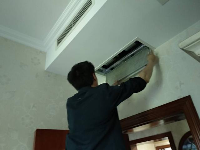空調(diào)需要清洗嗎（空調(diào)定期清洗的正確方法）(5)