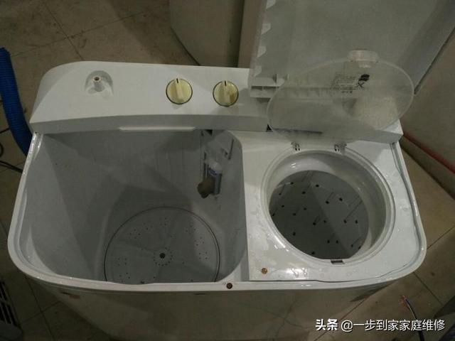 洗衣機(jī)甩干桶不轉(zhuǎn)了自己怎么修（雙桶洗衣機(jī)甩干不轉(zhuǎn)的維修方法）(2)