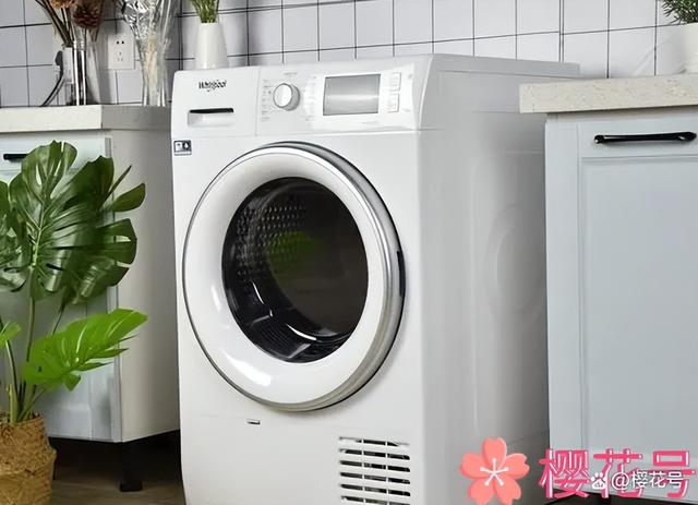 洗衣機漏水了是哪里壞了（洗衣機漏水是怎么回事）(3)