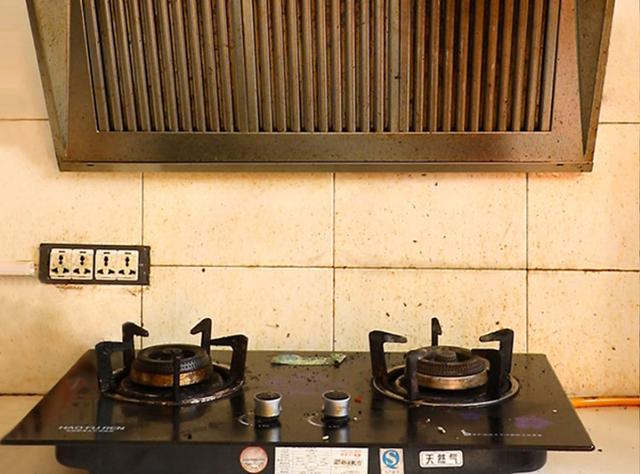 電陶爐和電磁爐哪個好（怎樣分辨電陶爐與電磁爐）(19)
