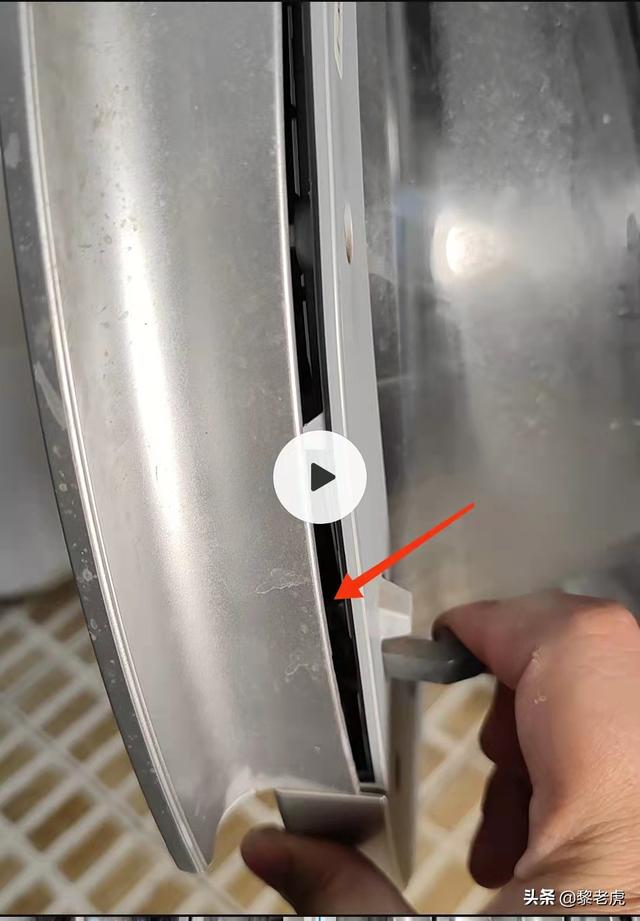 洗衣機門打不開應該怎么辦（西門子洗衣機門打不開處理方法）(4)