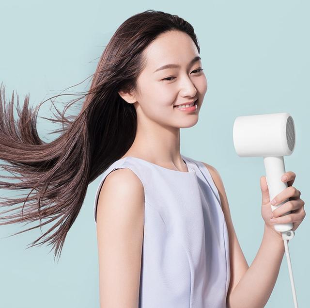 什么吹風機牌子好用不傷頭發(fā)（家用不傷頭發(fā)吹風機怎么選）(15)