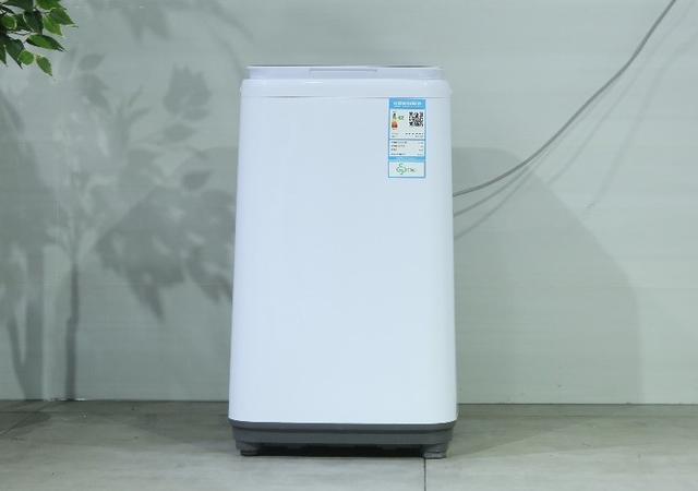 伊萊克斯洗衣機(jī)怎么樣（伊萊克斯EWT3011WW迷你洗衣機(jī)評(píng)測(cè)）(2)