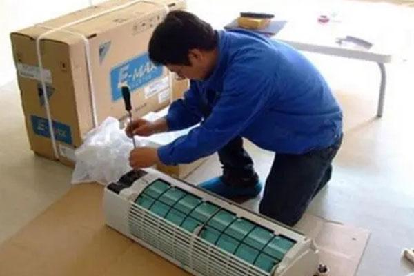 怎么拆卸空調（空調拆裝操作步驟以及注意事項）(2)
