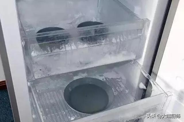 冰箱冷凍室怎么除冰（冰箱快速除冰最佳的辦法）(4)