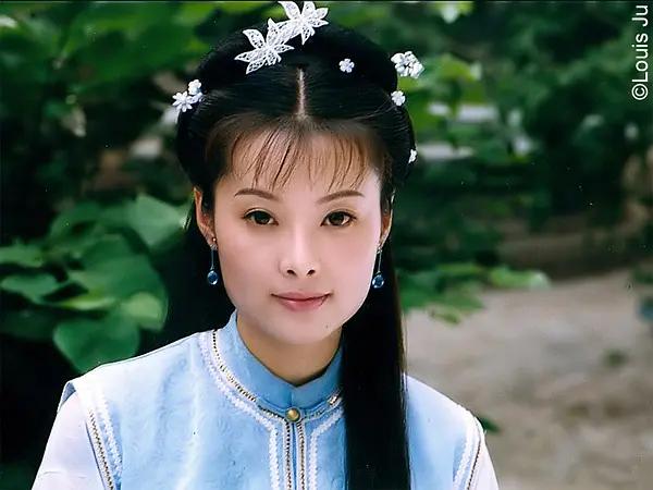 麻花辮盤發(fā)簡(jiǎn)單易學(xué)（盤發(fā)和雙馬尾才是古裝少女標(biāo)配）(15)