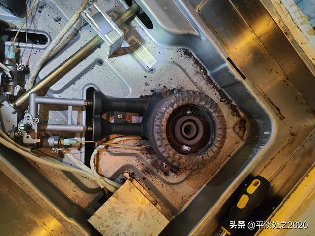 燃?xì)庠罨鹦≡趺崔k圖解（燃?xì)庠罨鹧孀冃〗鉀Q方法）(8)