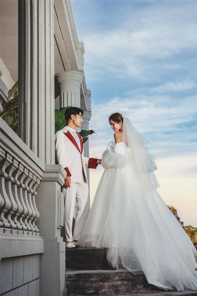 廈門室內(nèi)婚紗攝影推薦（網(wǎng)友反饋不錯的廈門婚紗攝影推薦）(5)