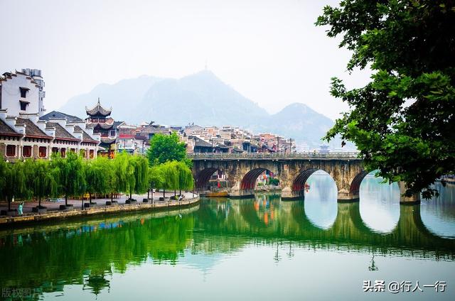 貴陽(yáng)必去的景點(diǎn)排名（多彩貴州絕對(duì)不可錯(cuò)過(guò)的10大景點(diǎn)）(19)