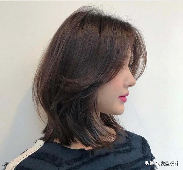中長發(fā)型設(shè)計(jì)圖片大全（今年流行的從短到長發(fā)型推薦50款）(10)