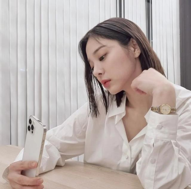 韓國(guó)短發(fā)發(fā)型女圖片（韓國(guó)今年流行女短發(fā)發(fā)型）(11)