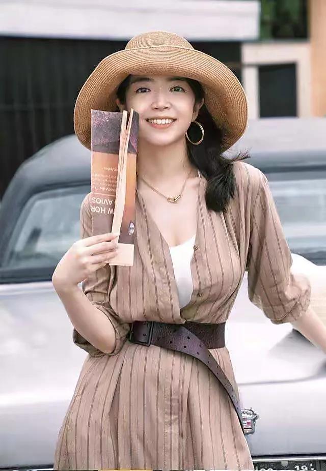 胸大怎么穿衣服不顯胖（胸大的女人夏季穿衣有技巧）(9)