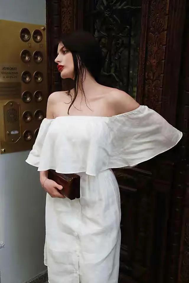 胸大怎么穿衣服不顯胖（胸大的女人夏季穿衣有技巧）(11)