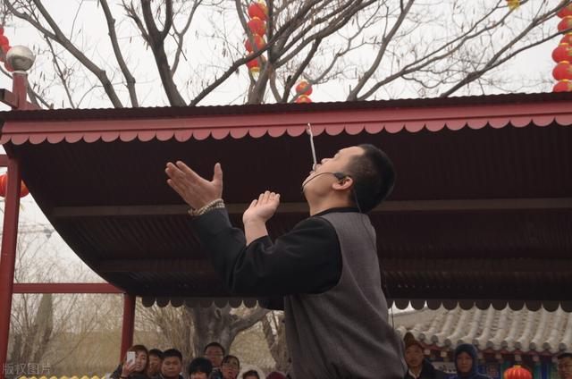 魔術(shù)全揭秘內(nèi)容大全（十大最著名的魔術(shù)技巧揭秘）(9)