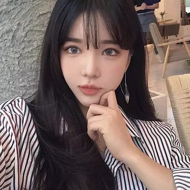 大臉適合的發(fā)型圖片女（大臉妹子必選的三款發(fā)型）(13)