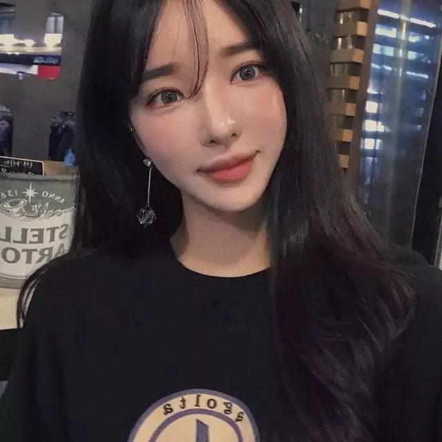 大臉適合的發(fā)型圖片女（大臉妹子必選的三款發(fā)型）(14)