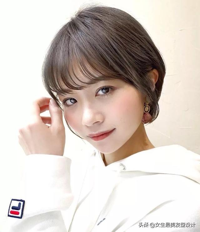 女生發(fā)型設(shè)計(jì)圖片（推薦長短都有50款發(fā)型））(30)