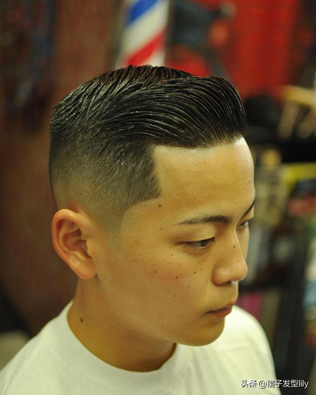 飛機頭發(fā)型怎么弄（男士燙發(fā)超帥短發(fā)飛機頭）(6)