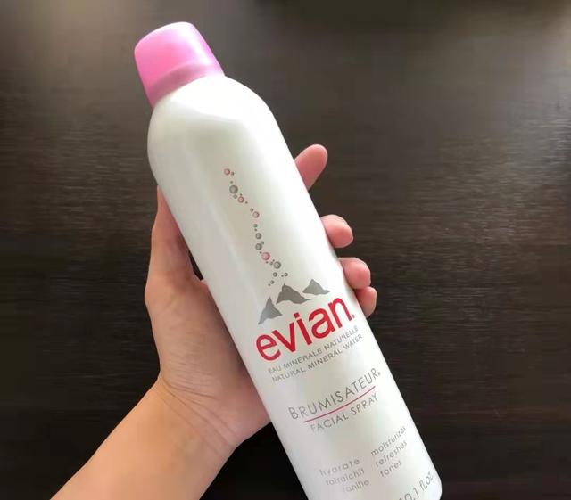 什么化妝品補水好用（公認好用的5款大牌補水噴霧）(5)
