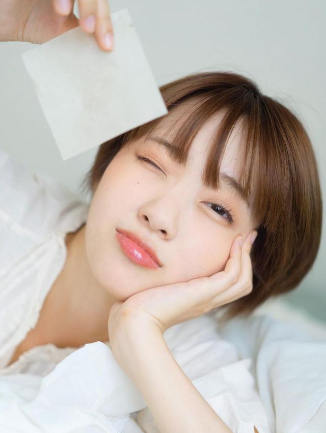 染頭發(fā)什么顏色好看（推薦6款發(fā)色時髦顯白）(48)