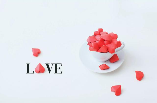 結(jié)婚紀(jì)念日的唯美句子發(fā)朋友圈（結(jié)婚紀(jì)念日發(fā)朋友圈說(shuō)說(shuō)心情）(4)