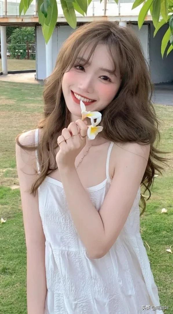 流行發(fā)型顏色圖片大全（小仙女必染的6款發(fā)色）(6)
