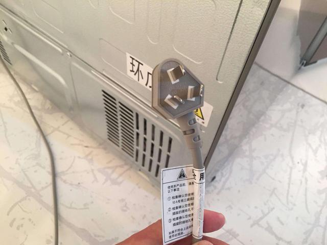 冰箱通電多久才放東西（新冰箱買第一次通電需要注意什么）(4)
