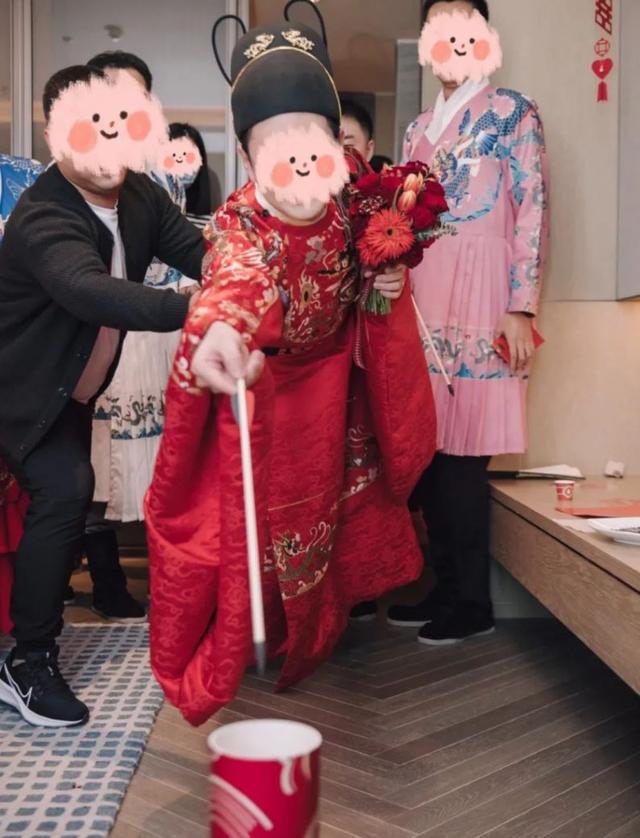 結(jié)婚玩的小游戲大全（10個中式接親游戲）(2)