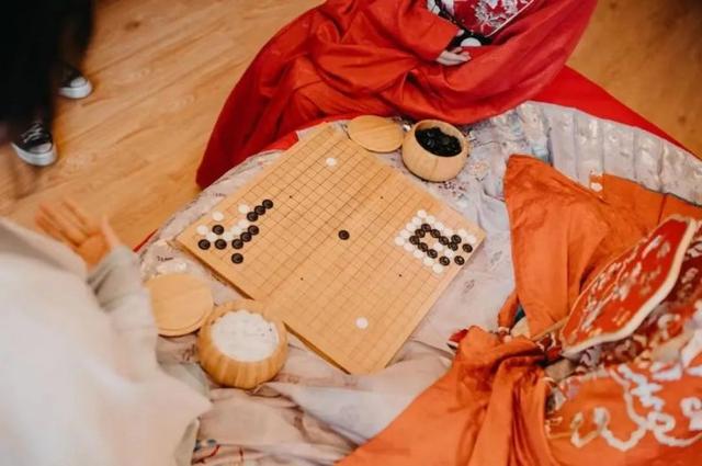 結(jié)婚玩的小游戲大全（10個中式接親游戲）(5)