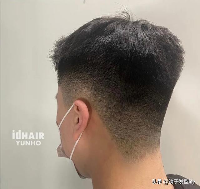 男士寸頭有哪幾種發(fā)型（男士最短寸頭發(fā)型圖片）(14)