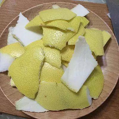 冰箱清洗方法詳細步驟（家用小妙招秒學(xué)怎么清洗冰箱）(17)