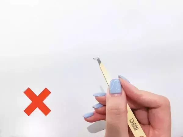 假睫毛怎么貼好看（一分鐘快速搞定大法）(7)