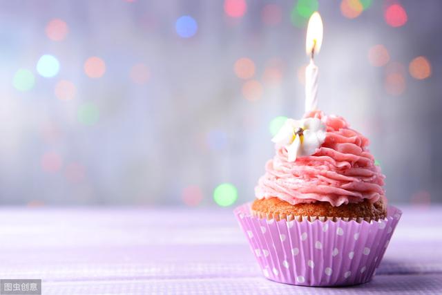 長(zhǎng)輩生日祝福語簡(jiǎn)短（送給長(zhǎng)輩的生日溫馨祝福語）(2)