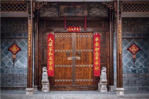 春聯(lián)什么時(shí)候貼最好（2022年貼春聯(lián)的最佳時(shí)間）(3)