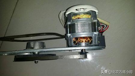洗衣機洗桶光響不轉(zhuǎn)咋回事（洗衣機嗡嗡響就是不轉(zhuǎn)怎么辦）(1)