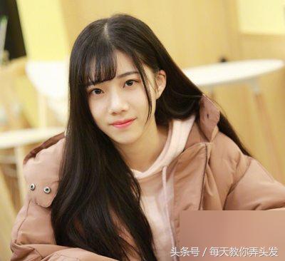 大臉適合什么發(fā)型（17款大臉適合的漂亮發(fā)型）(12)