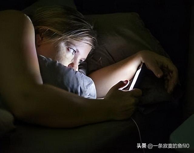 睡眠時間太長有什么危害（睡覺時間過長導致人體的幾大傷害）(2)